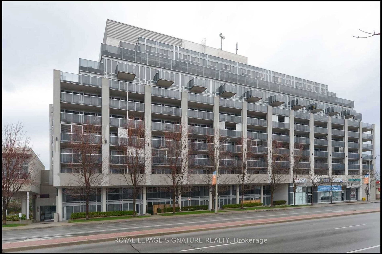 1040-the-queensway-avenue-etobicoke-ontario-w13104560