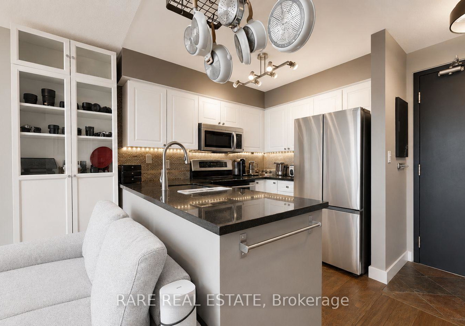 250-manitoba-street-etobicoke-ontario-w13104666