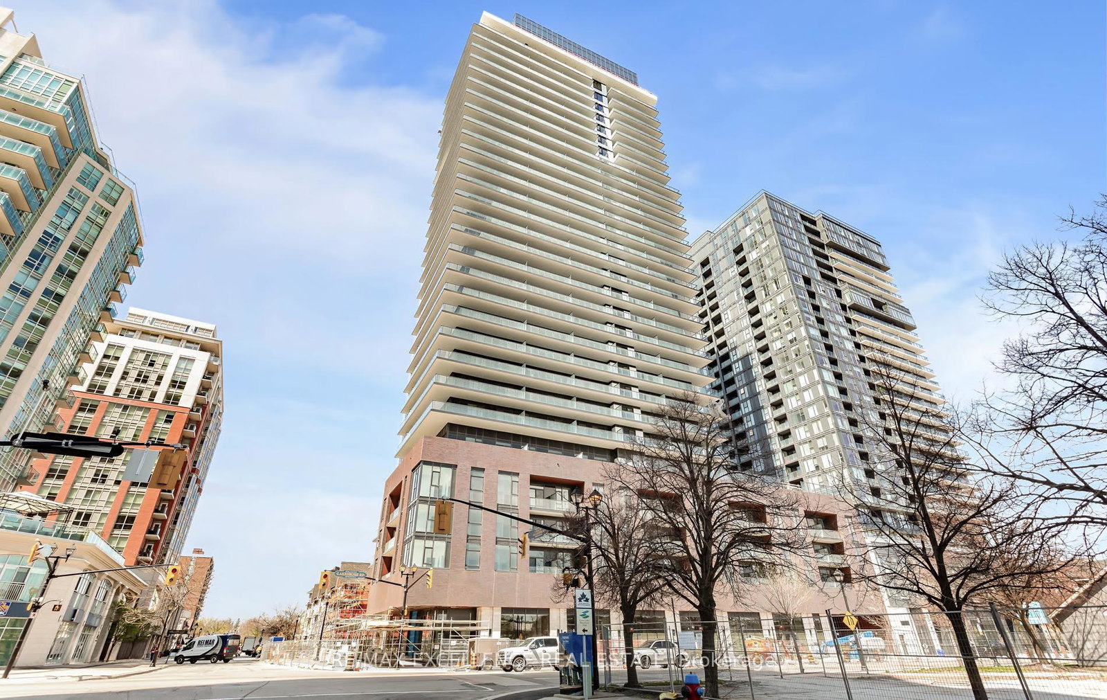 2075-lakeshore-road-burlington-ontario-w13104736