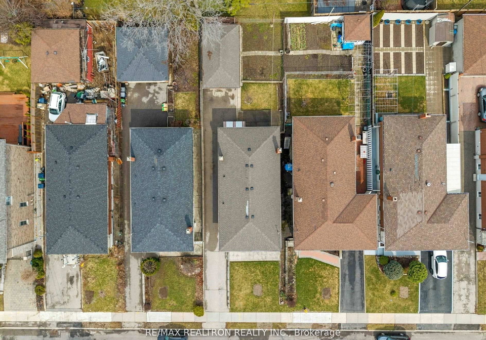 1144-glengrove-avenue-w-north-york-ontario-w13104752