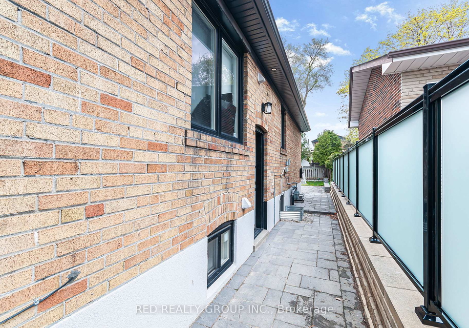 156-richard-clark-drive-york-ontario-w13104836