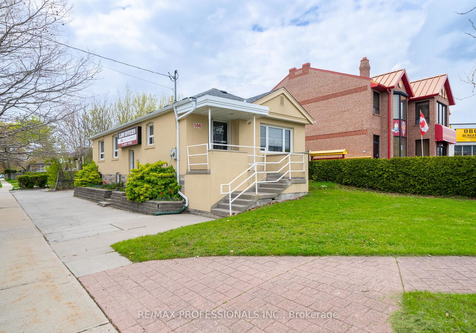 586-browns-line-etobicoke-ontario-w13105394