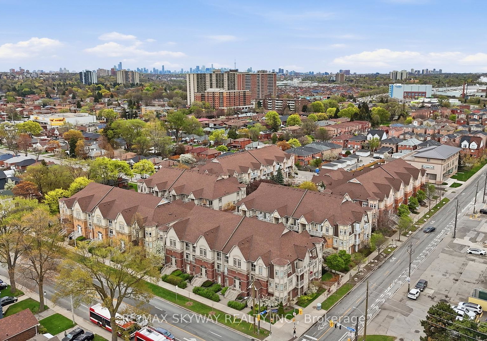 11-pine-street-north-york-ontario-w13105448
