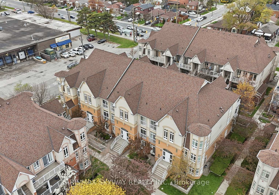 11-pine-street-north-york-ontario-w13105448