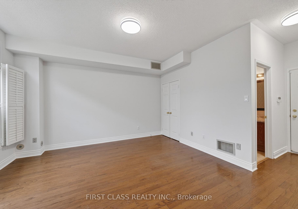 3076-lake-shore-boulevard-w-etobicoke-ontario-w13105582