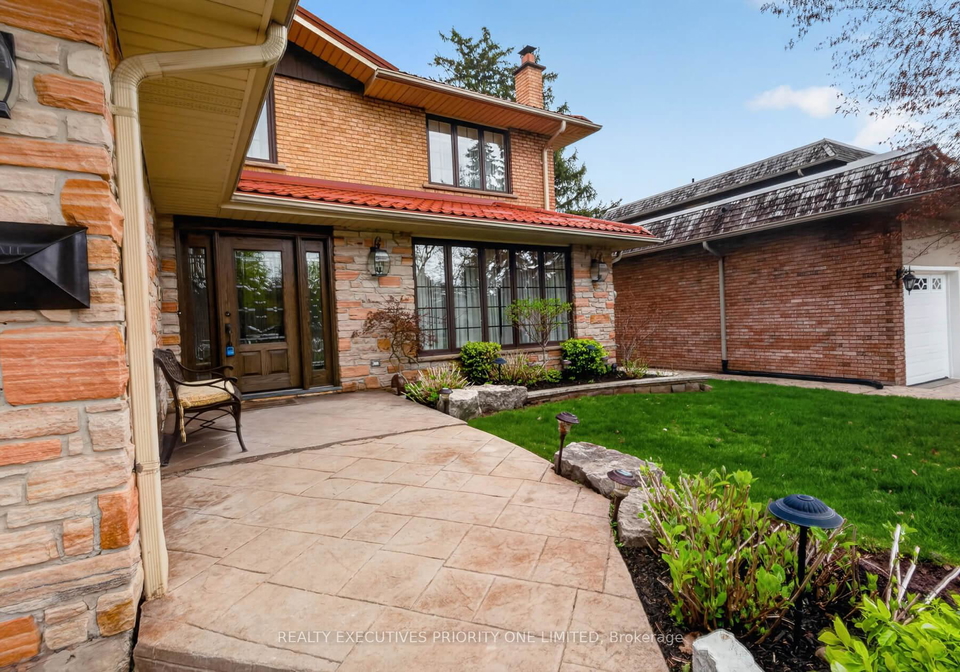 1149-spragg-court-mississauga-ontario-w13105758