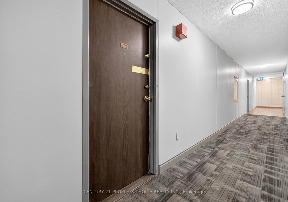 390-dixon-road-etobicoke-ontario-w13105848
