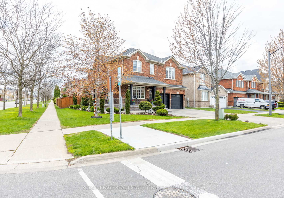 1218-costigan-road-milton-ontario-w13105898