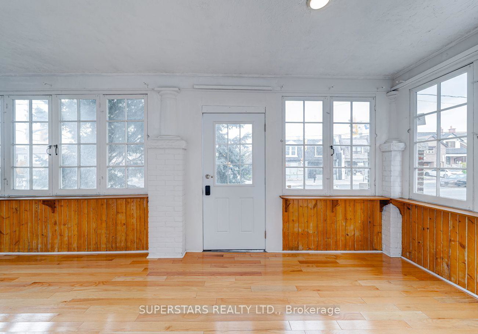 1587-dufferin-street-w-toronto-ontario-w13105926