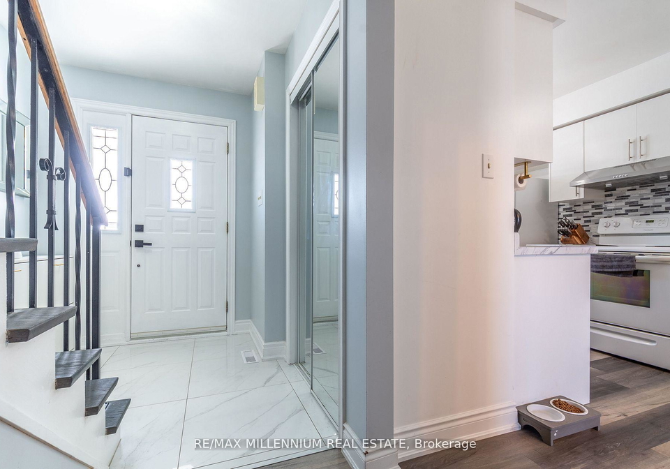 52-village-court-brampton-ontario-w13105952