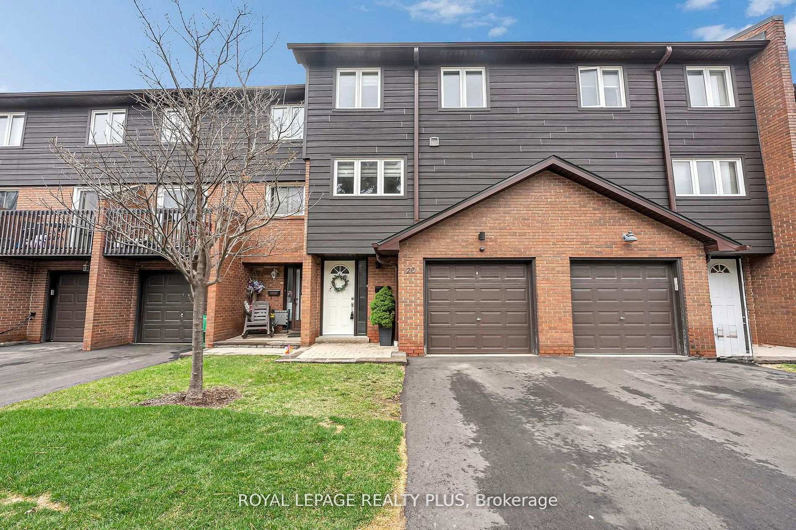 1755-rathburn-road-e-mississauga-ontario-w13106136