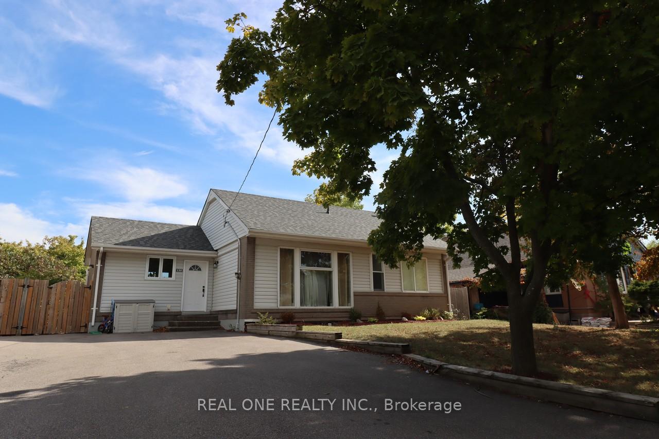 130-mayfield-drive-oakville-ontario-w13106510