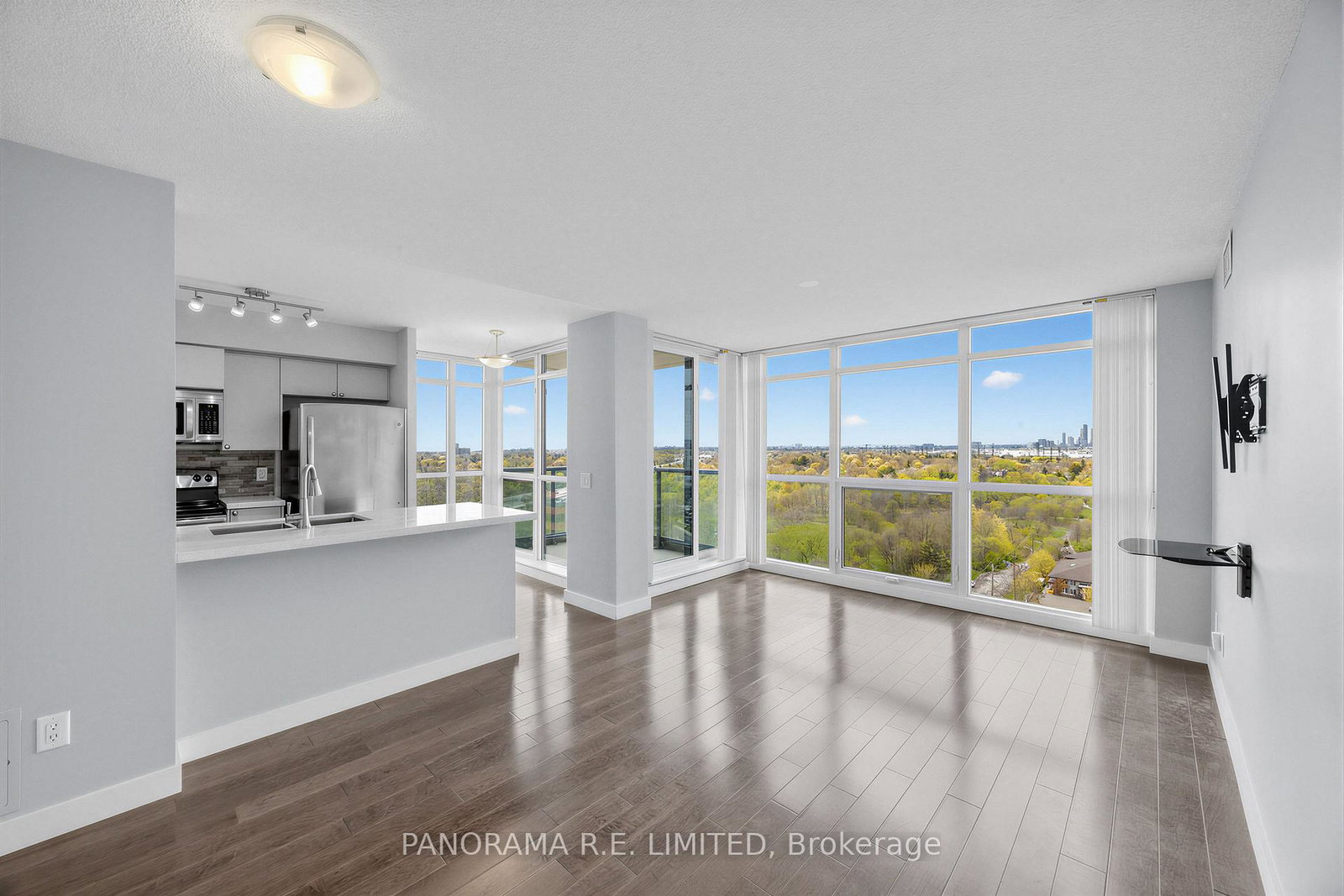 225-sherway-gardens-road-etobicoke-ontario-w13106624