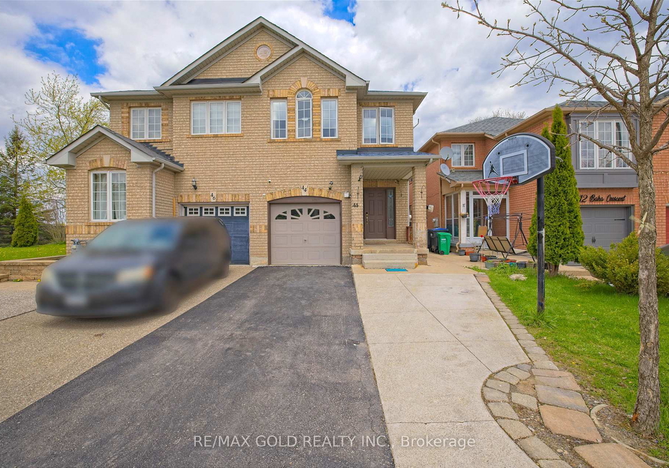 44-baha-crescent-brampton-ontario-w13106778