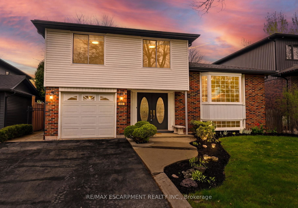 694-mullin-way-burlington-ontario-w13106794