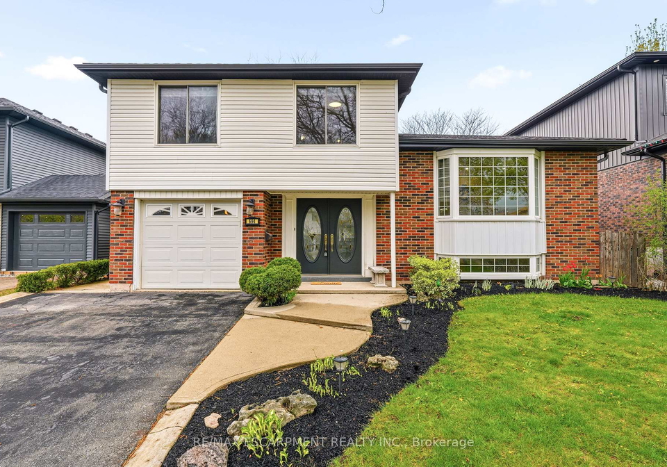 694-mullin-way-burlington-ontario-w13106794