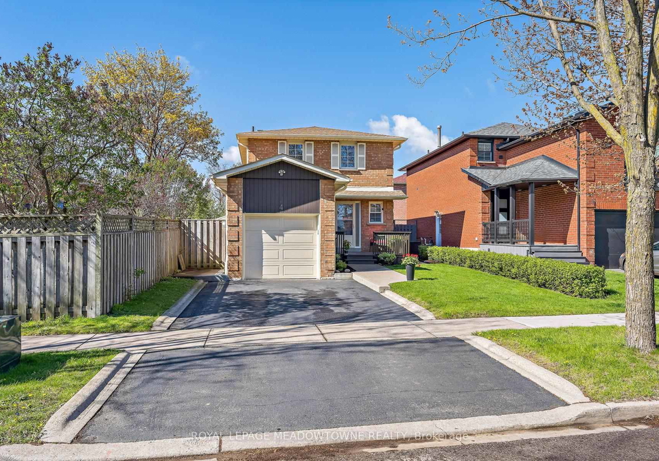 4-shenstone-avenue-brampton-ontario-w13106828
