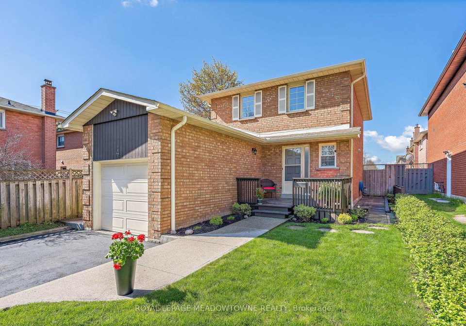 4-shenstone-avenue-brampton-ontario-w13106828