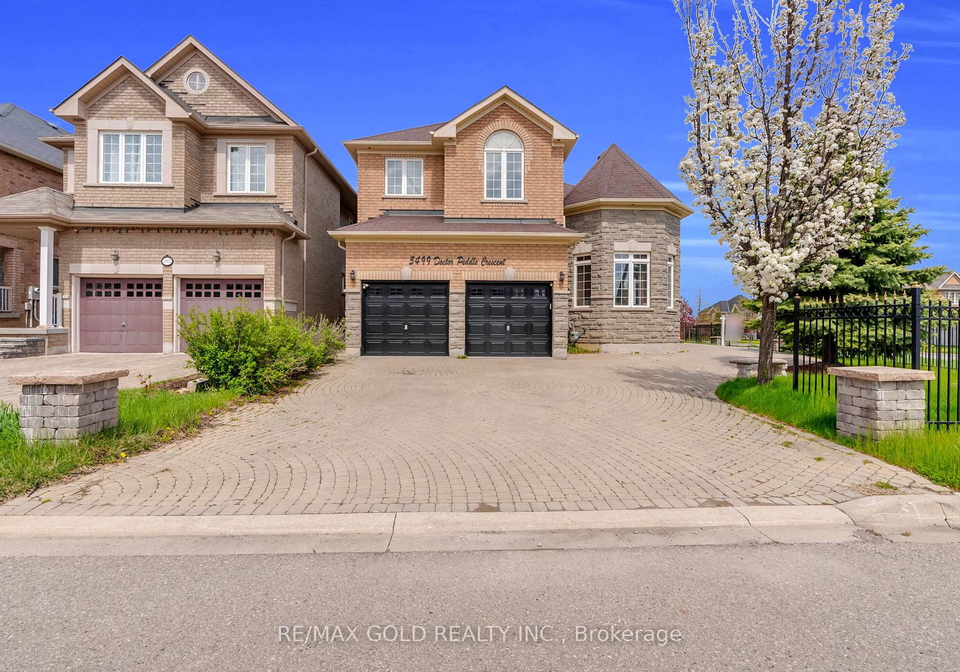 5499-doctor-peddle-crescent-mississauga-ontario-w13106932