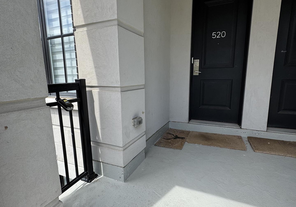 657-cricklewood-drive-mississauga-ontario-w13106968