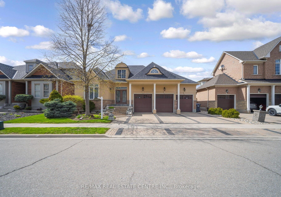 10-eiffel-boulevard-brampton-ontario-w13107242