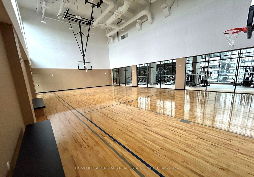 395-square-one-drive-mississauga-ontario-w13107252