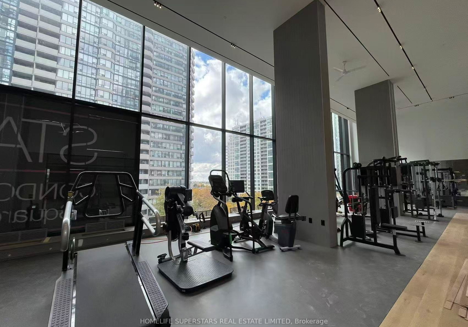 395-square-one-drive-mississauga-ontario-w13107252