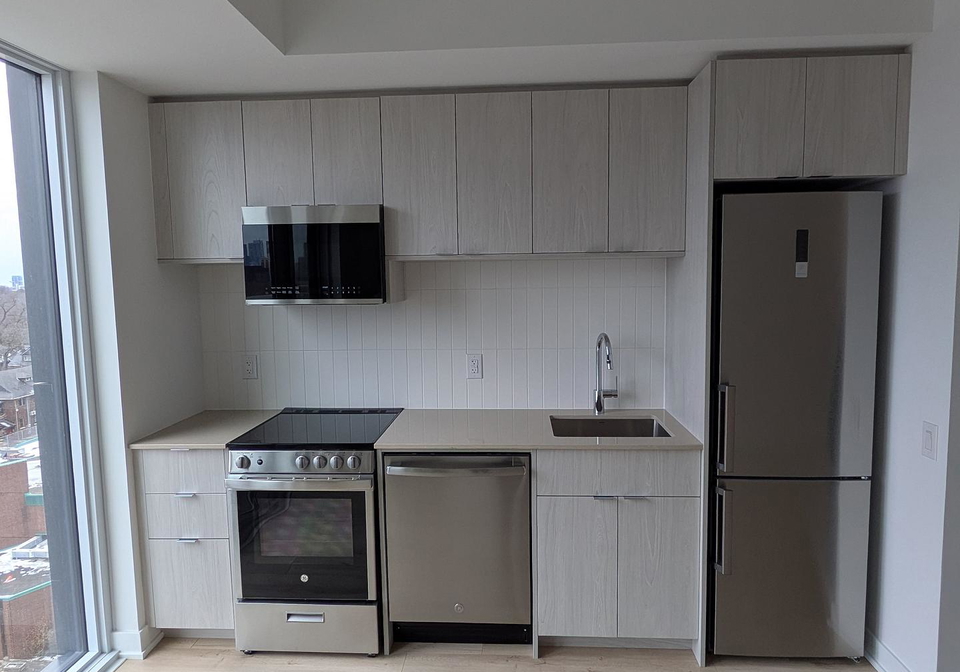 1660-bloor-street-w-toronto-ontario-w13107292