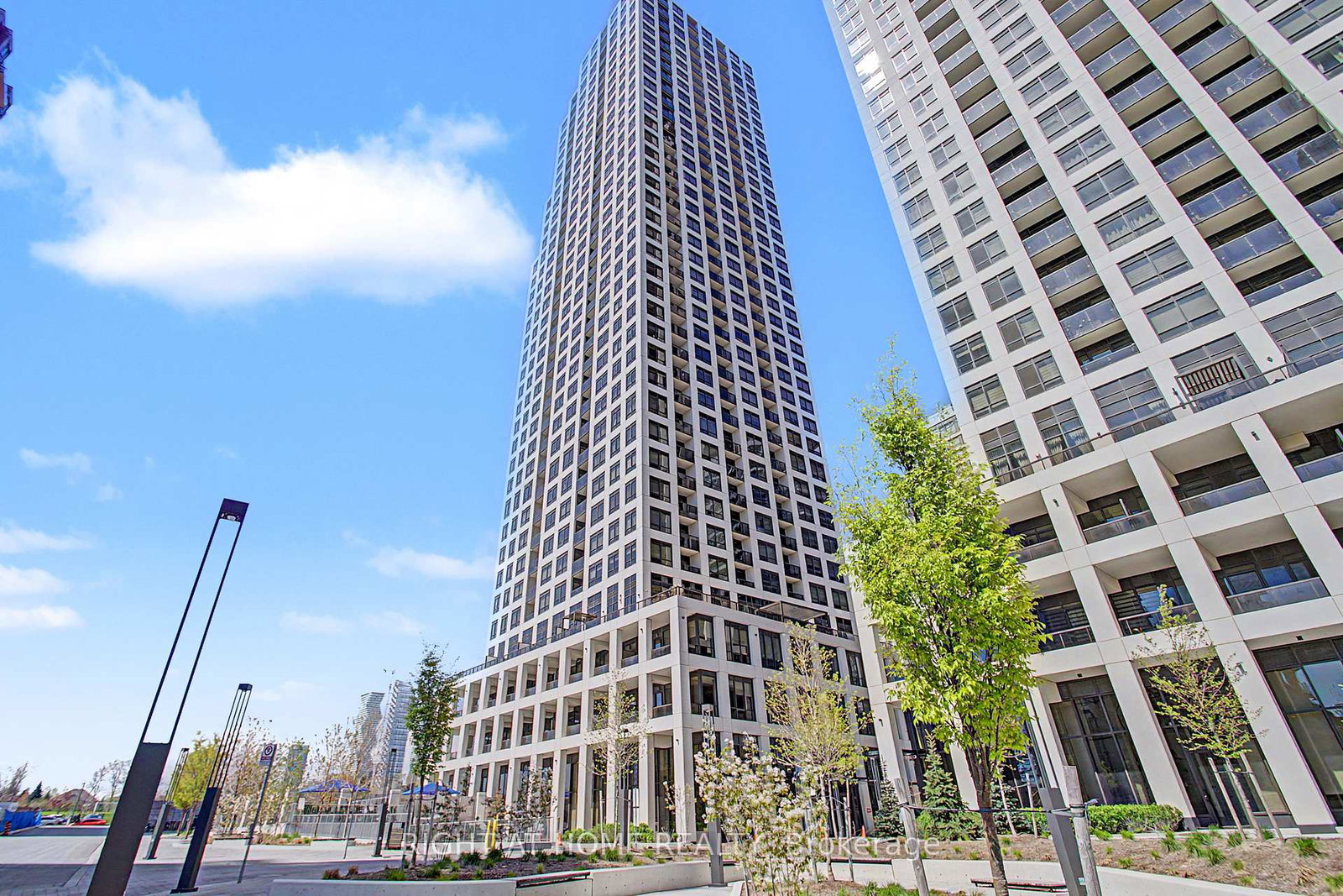 36-elm-drive-w-mississauga-ontario-w13107324