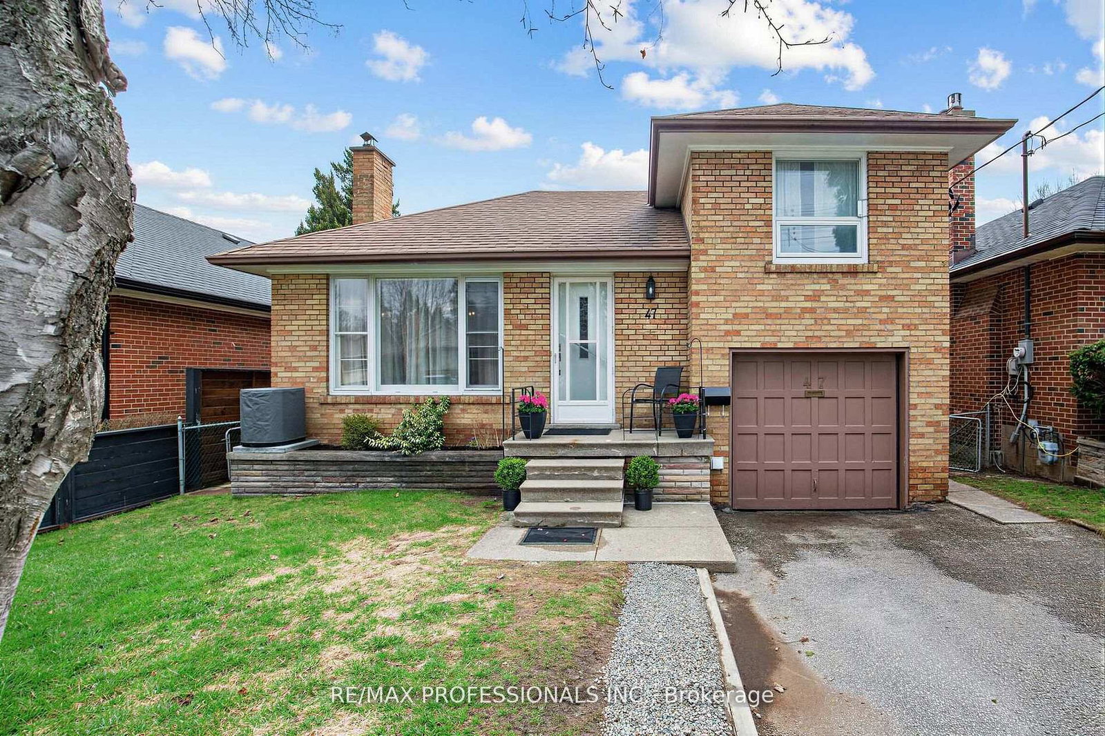 47-claymore-drive-etobicoke-ontario-w13107334