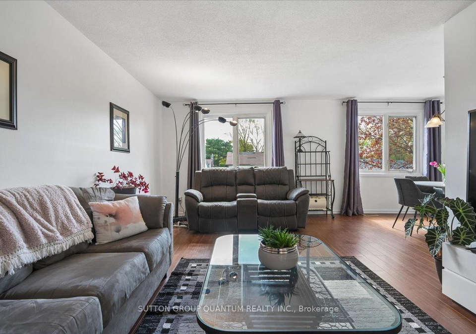 16-salisbury-circle-brampton-ontario-w13107470