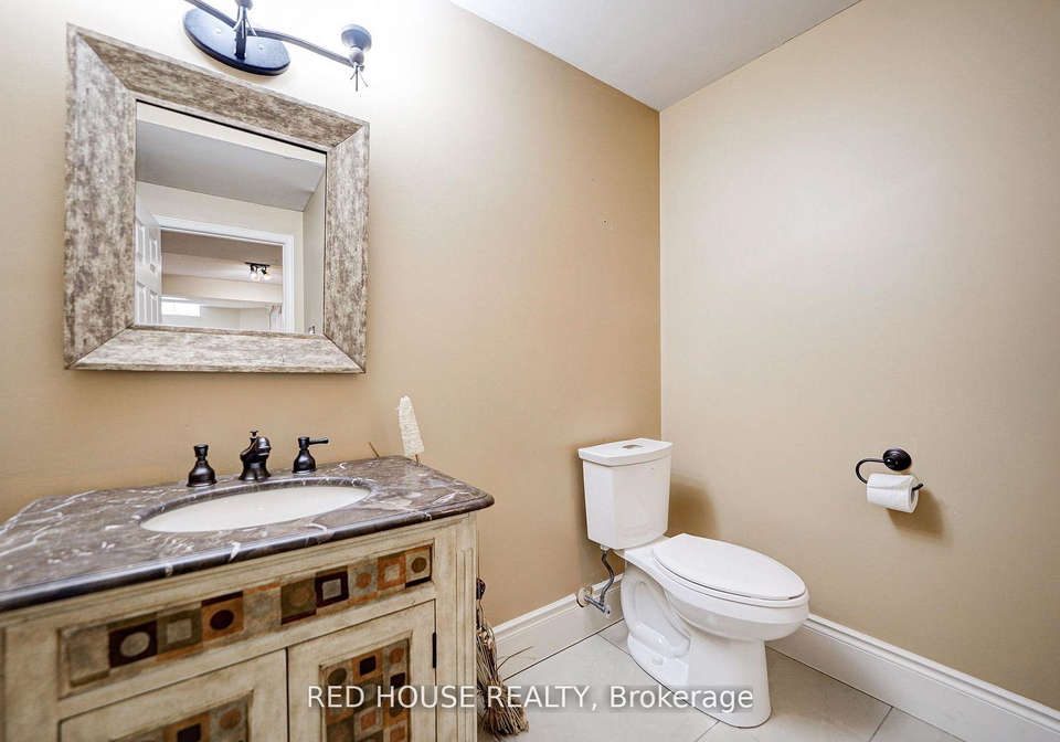 4450-mayflower-drive-mississauga-ontario-w13107504