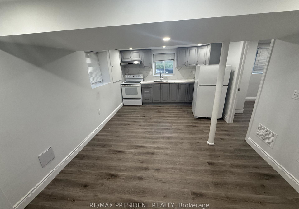45-elmvale-crescent-etobicoke-ontario-w13107560
