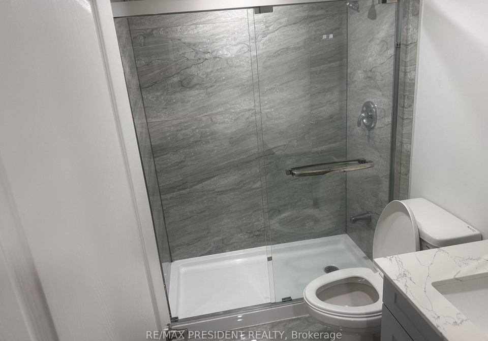 45-elmvale-crescent-etobicoke-ontario-w13107560