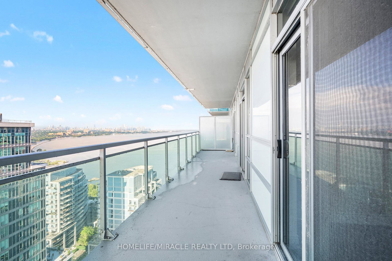16-brookers-lane-etobicoke-ontario-w13107778