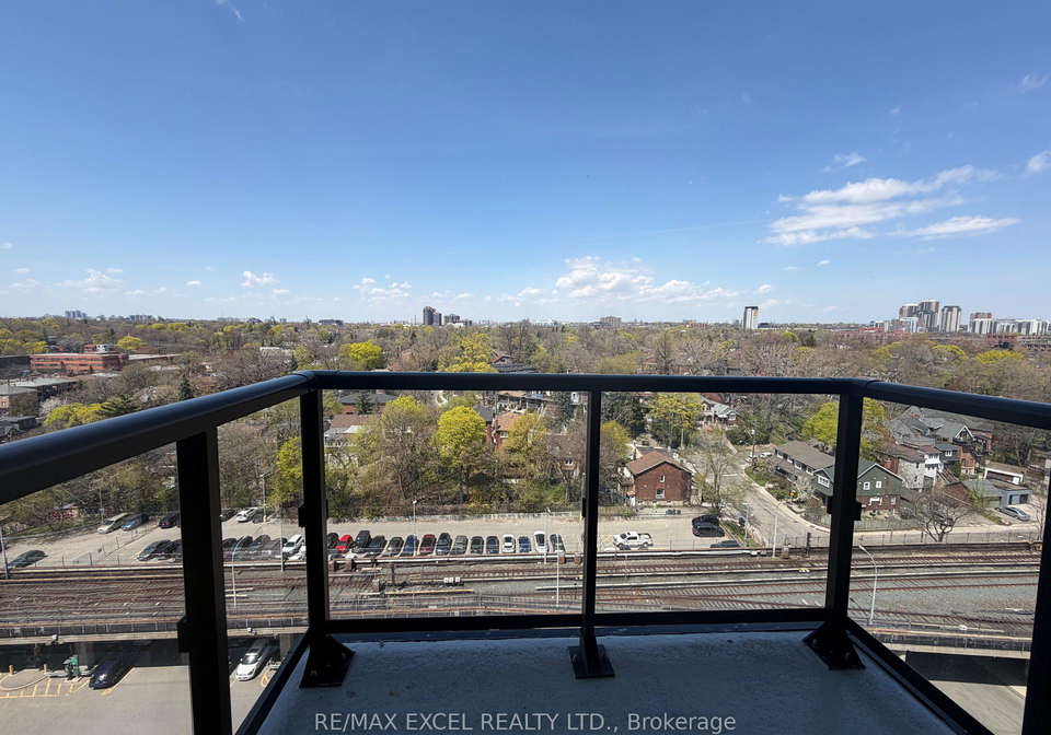 1660-bloor-street-w-toronto-ontario-w13107822