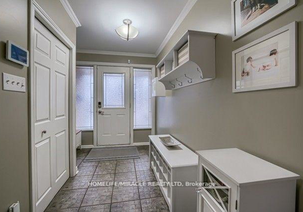 4-derwent-avenue-brampton-ontario-w13107824