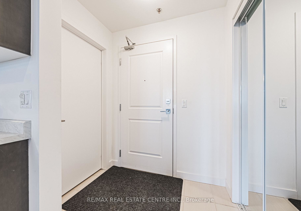 2486-old-bronte-road-oakville-ontario-w13107848