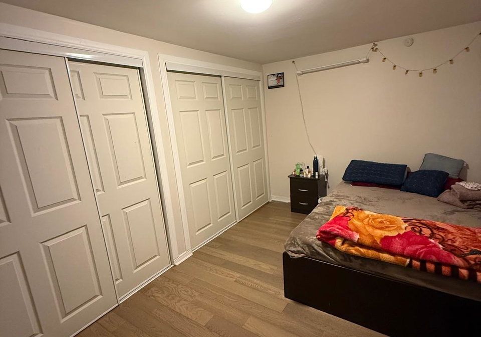22-blue-haven-crescent-york-ontario-w13107966