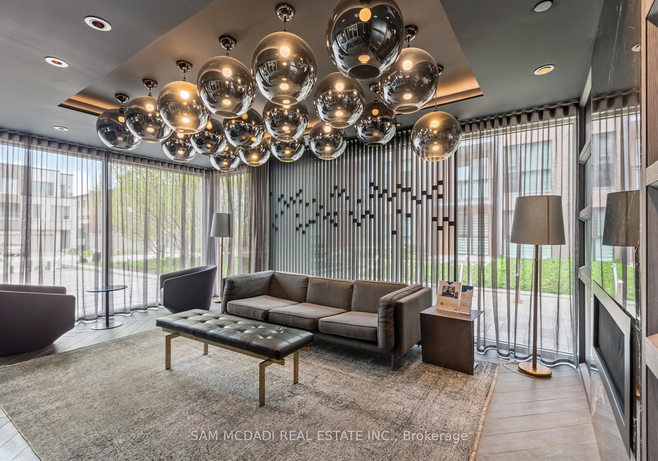 210-sabina-drive-e-oakville-ontario-w13108018