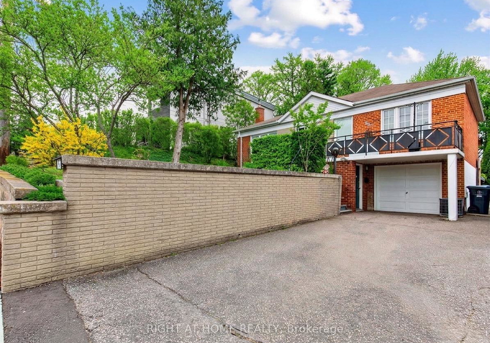 85-flamborough-drive-north-york-ontario-w13108092