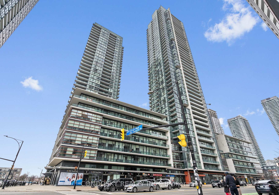 4070-confederation-parkway-mississauga-ontario-w13108110