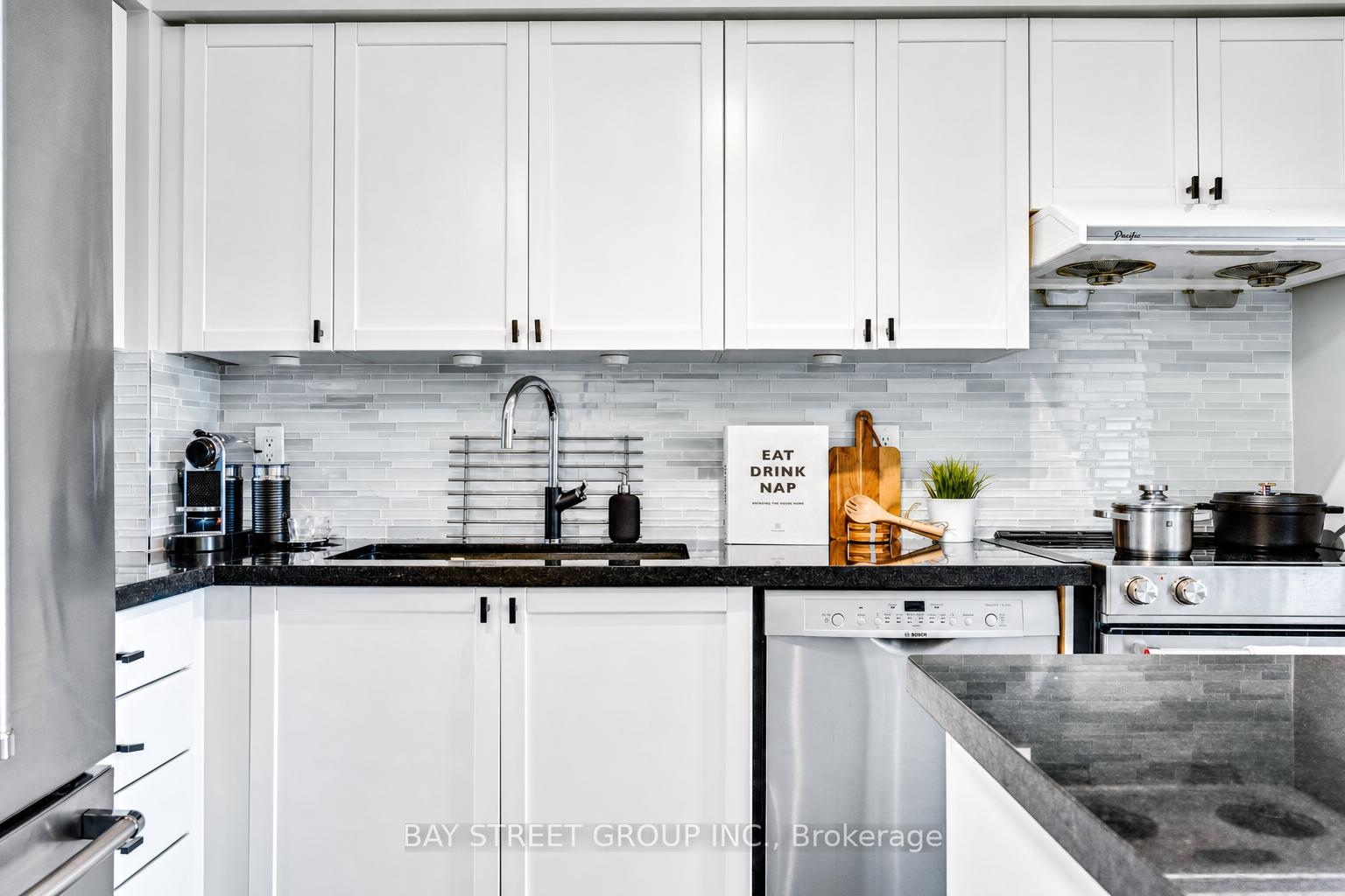 55-strathaven-drive-mississauga-ontario-w13108162