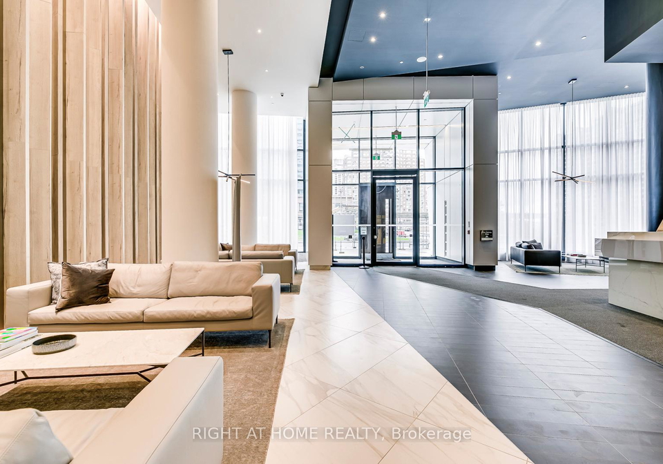 3900-confederation-parkway-mississauga-ontario-w13108178