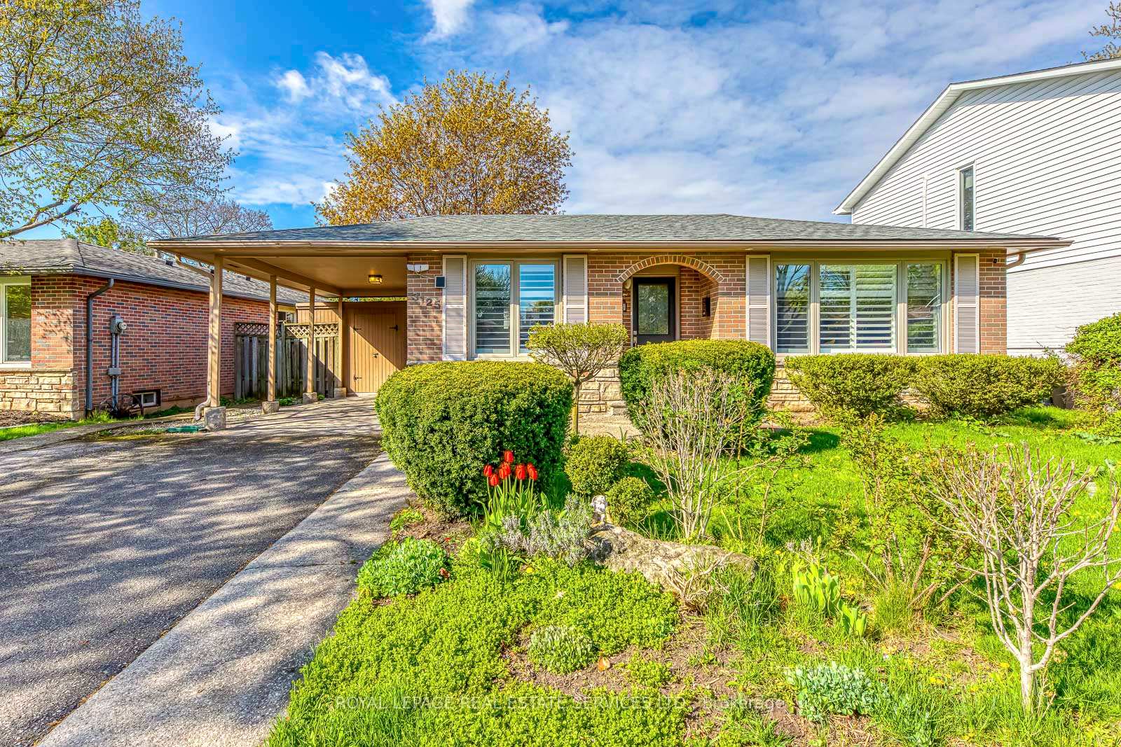 3125-centennial-drive-burlington-ontario-w13108292