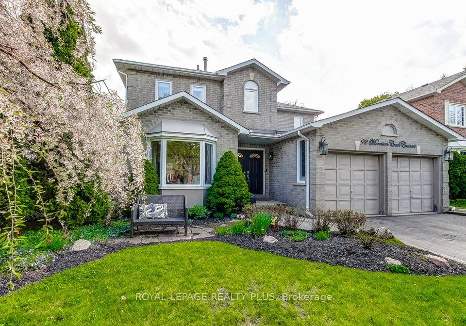 92-morrison-creek-crescent-oakville-ontario-w13108294