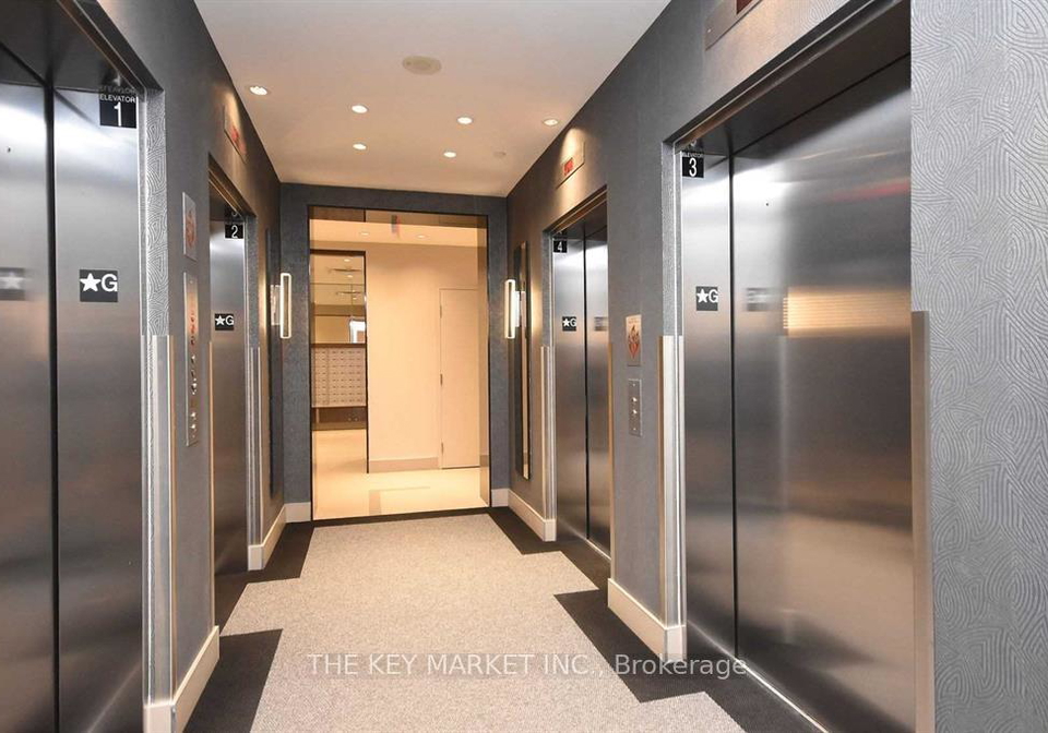 3975-grand-park-drive-mississauga-ontario-w13108348