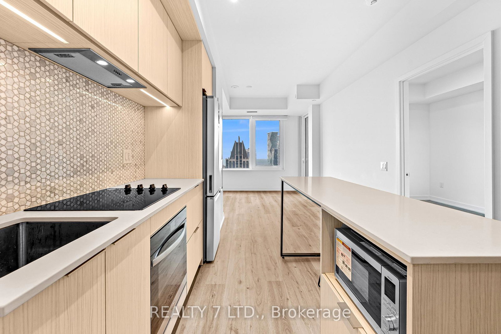 395-square-one-drive-mississauga-ontario-w13108624