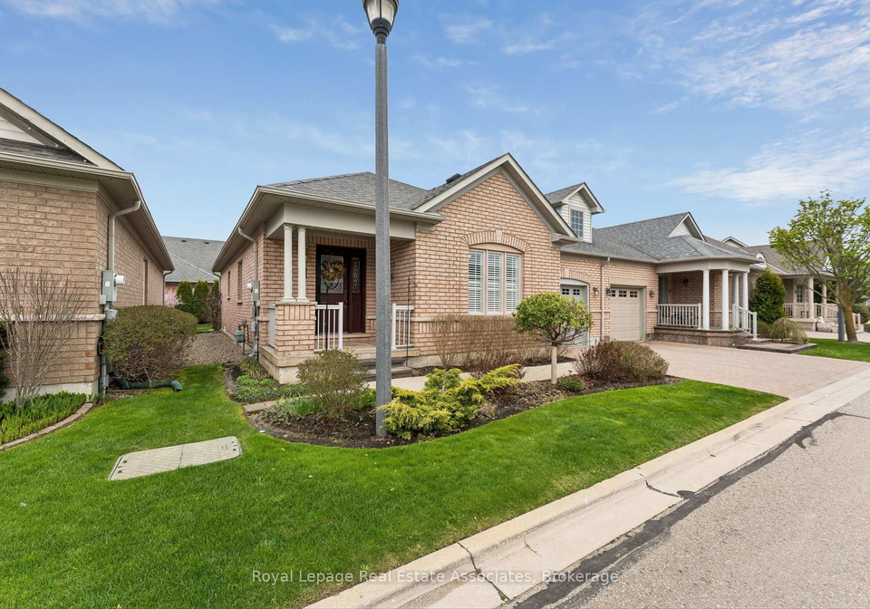 9-falconwood-place-brampton-ontario-w13108640