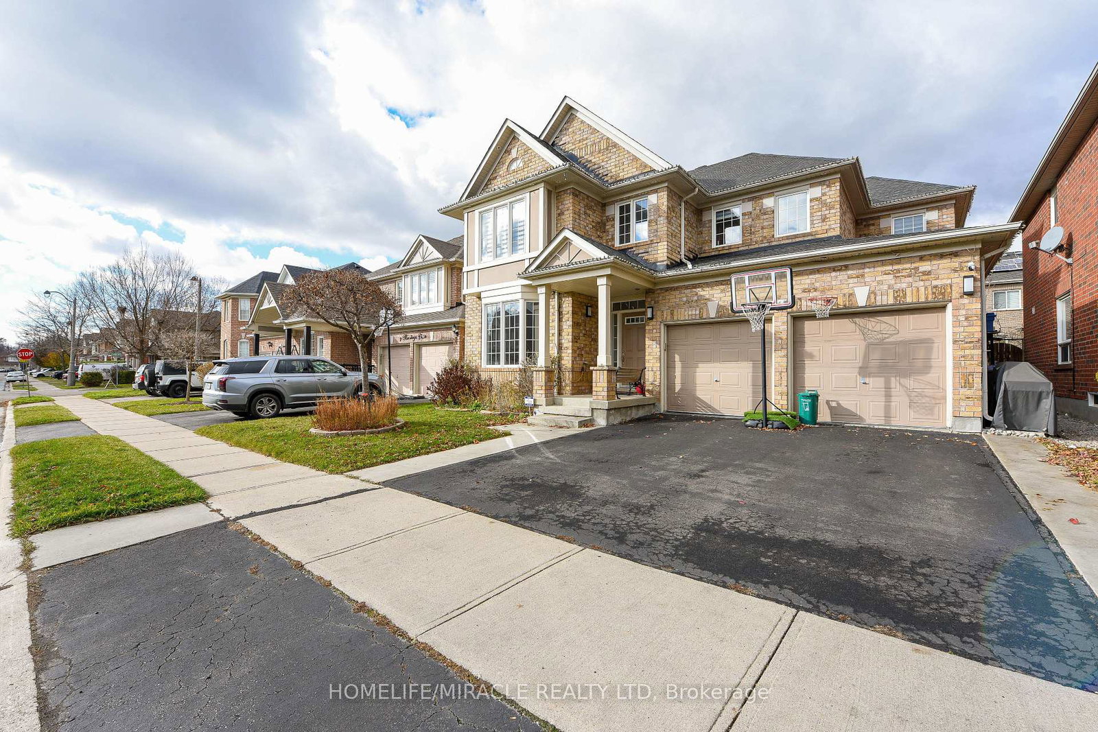 6-mendoza-drive-brampton-ontario-w13108670